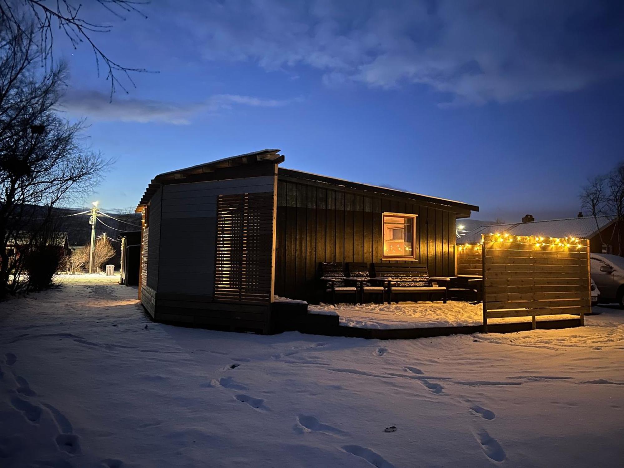 Fin Sentral Leilighet I Lakselv! Exterior foto